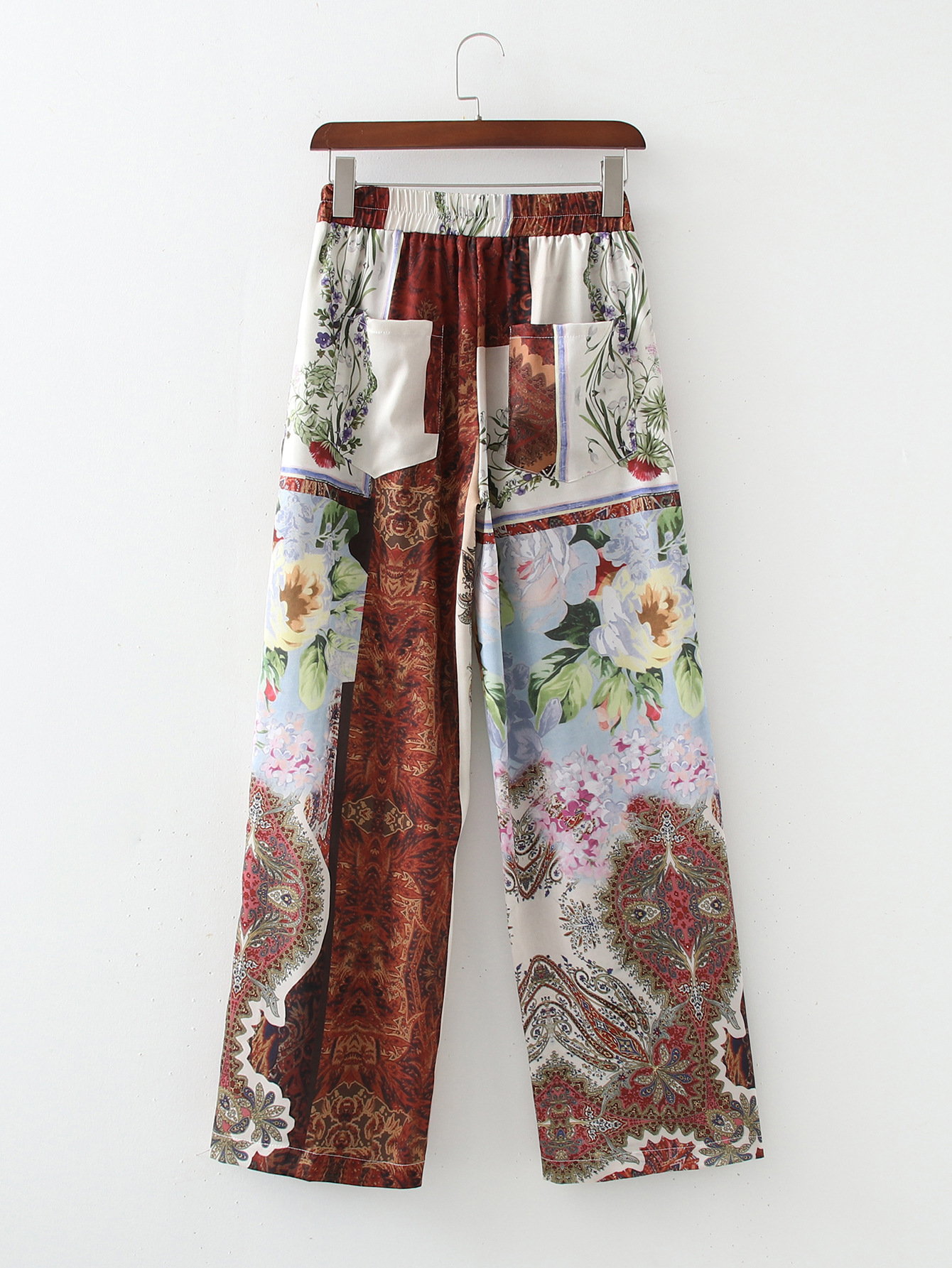 Title 1, Elastische High Waist Patchwork-Hose mit Print,...