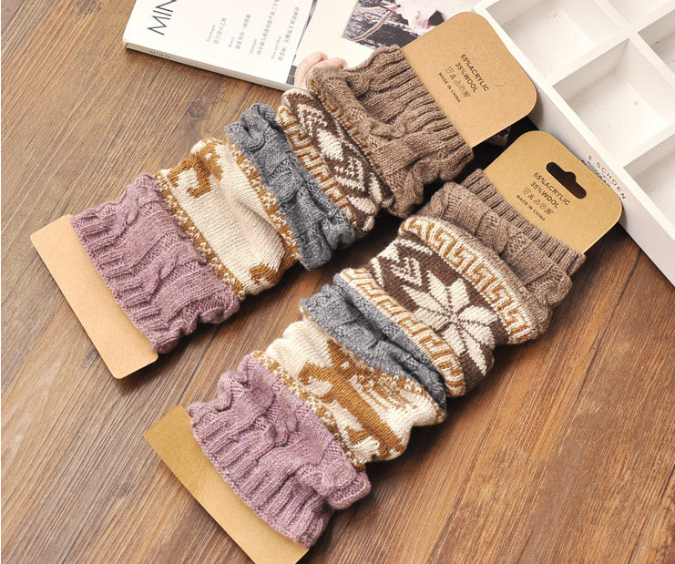 Title 5, British style twisted twist fawn snowflake sock...