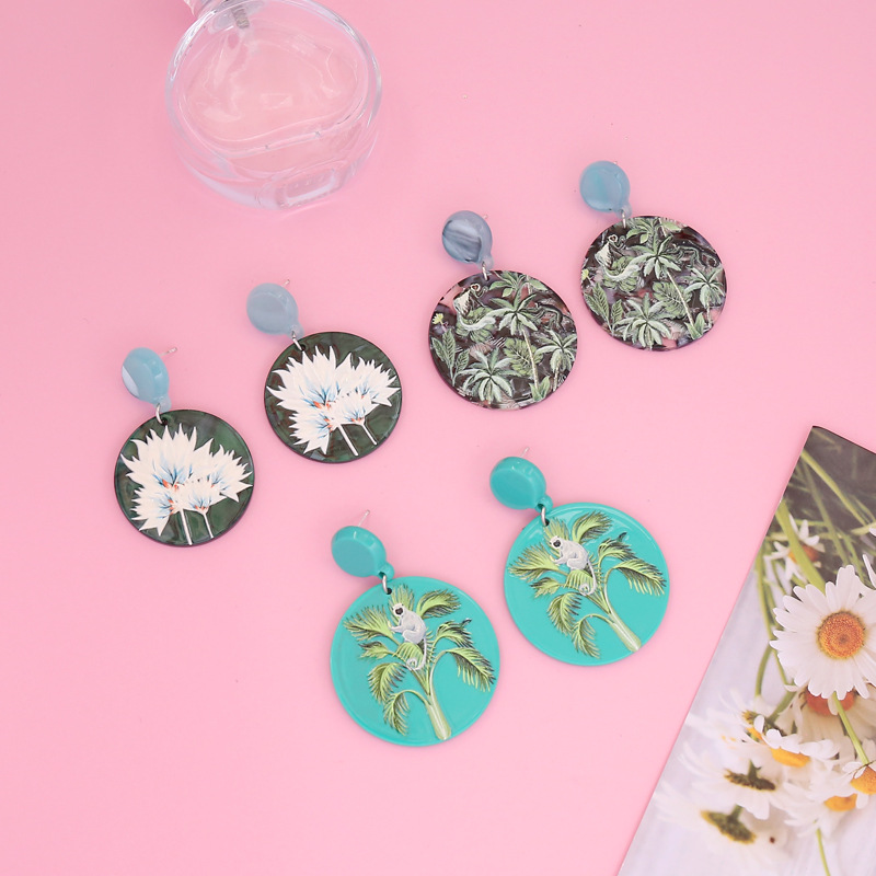 Japanese Three-dimensional Printed Acrylic Earrings Women Exaggerated Personality Earrings