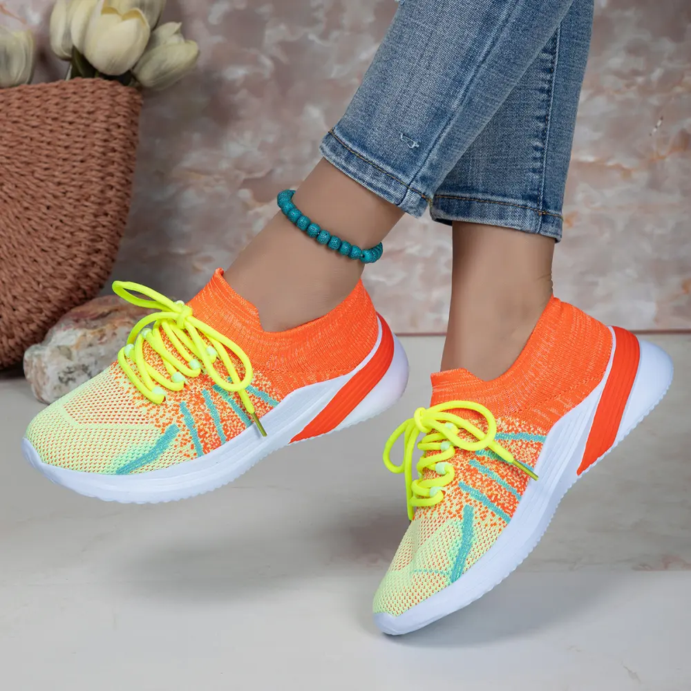 New Lace-up Sports Shoes Women Color-matching Breathable Mesh Running