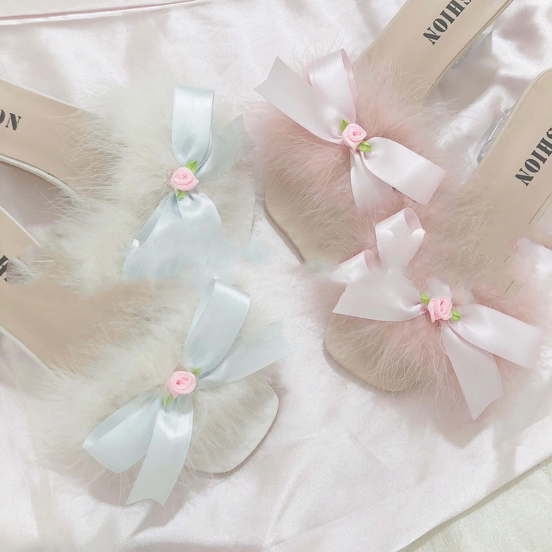 Fuzzy Chunky Sandals With Sweet Bow