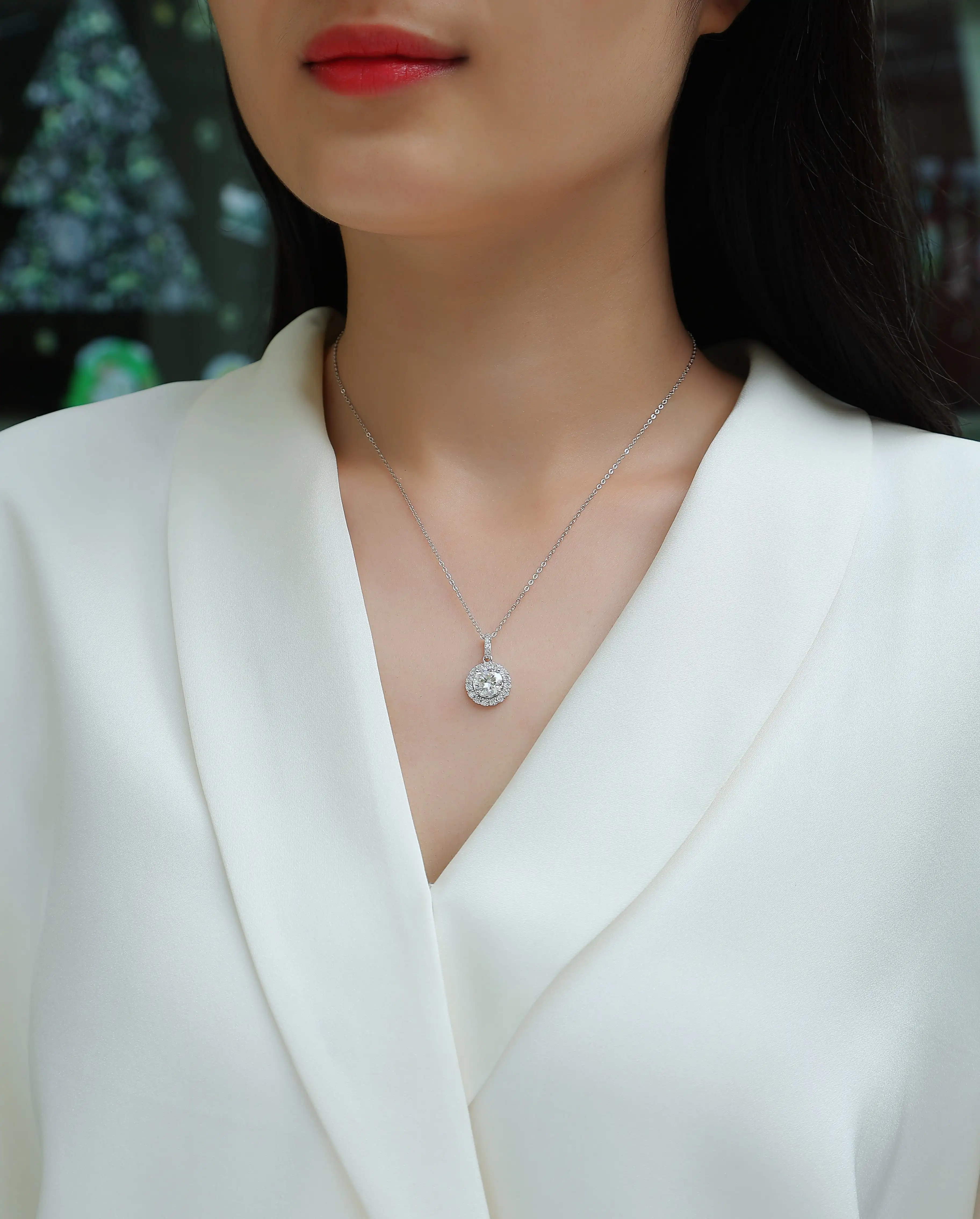1Dandelion - A Fashionable And Luxurious Diamond Jewelry Pendant Set With 2-carat Moissan Diamonds, S925 Sterling Silver And Platinum Plating Prohibit Tk Sales
