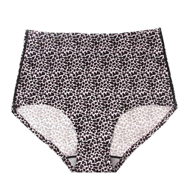 Title 4, High waist leopard print ladies shorts