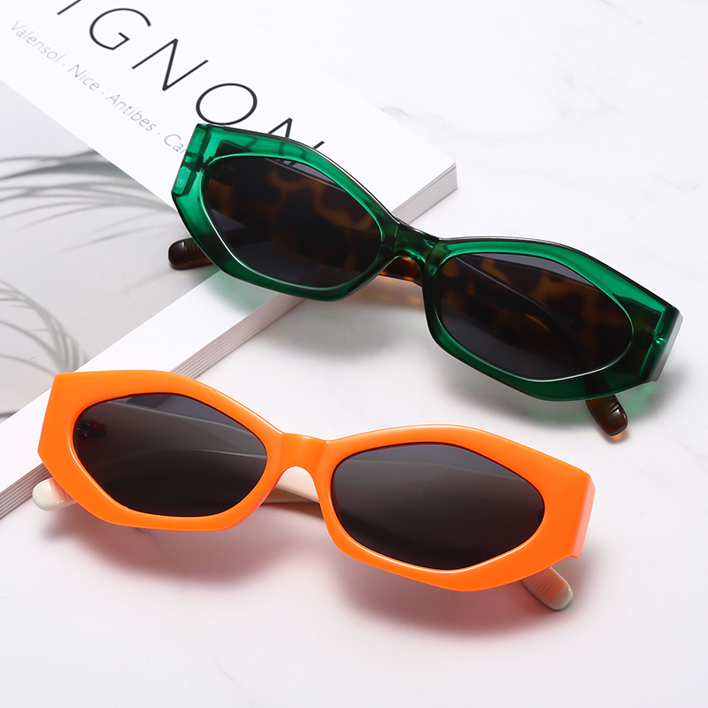Small Frame Color Fashionable Personality Sunglasses - Image 4