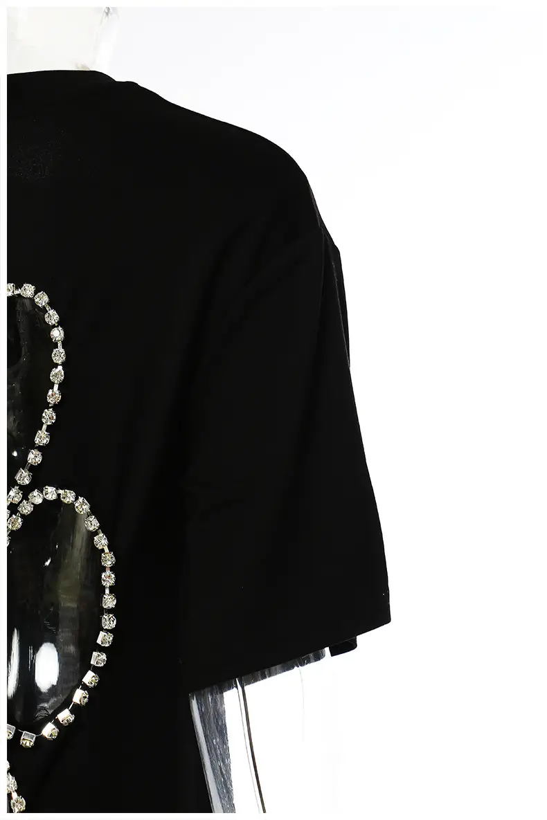 Handmade Rhinestone Round Neck Short Sleeve T-shirt