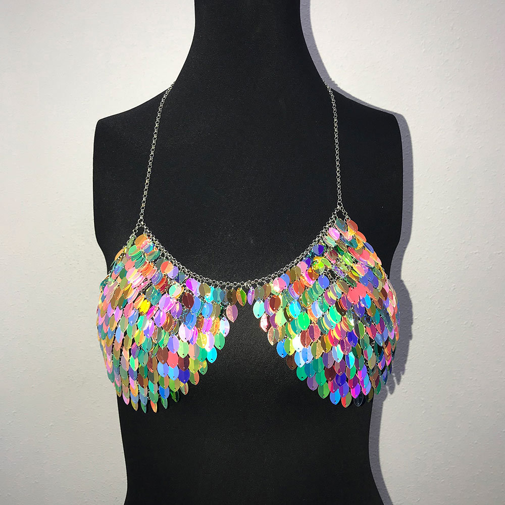 Title 6, Exaggerated personality metal leaf bra chain