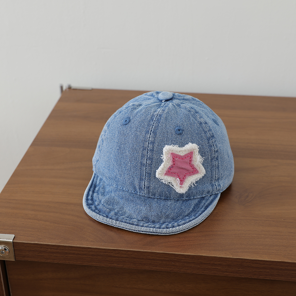 Retro Washed Denim Children's Baseball Cap With Fringed Edges And Star Patches On The Soft Brim For Outdoor Outings With Adjustable Brim