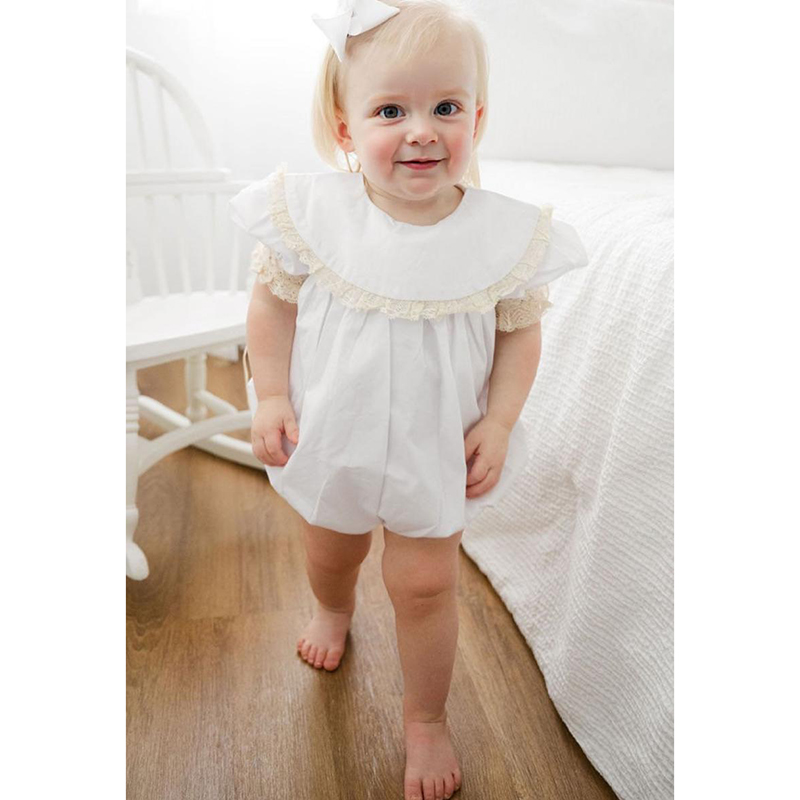 Baby Girl White Lace Romper Soft & Stylish Short Sleeve Bubble Jumpsuit For Wedding Season & Summer — foto 4