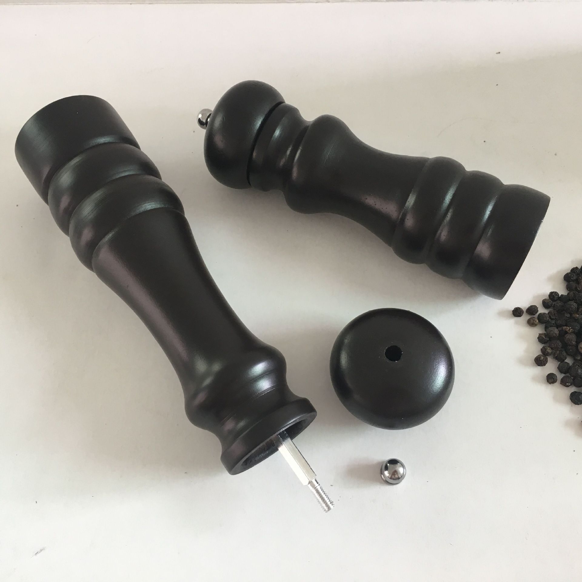 Title 5, Multifunctional Black Wooden Manual Pepper Mill