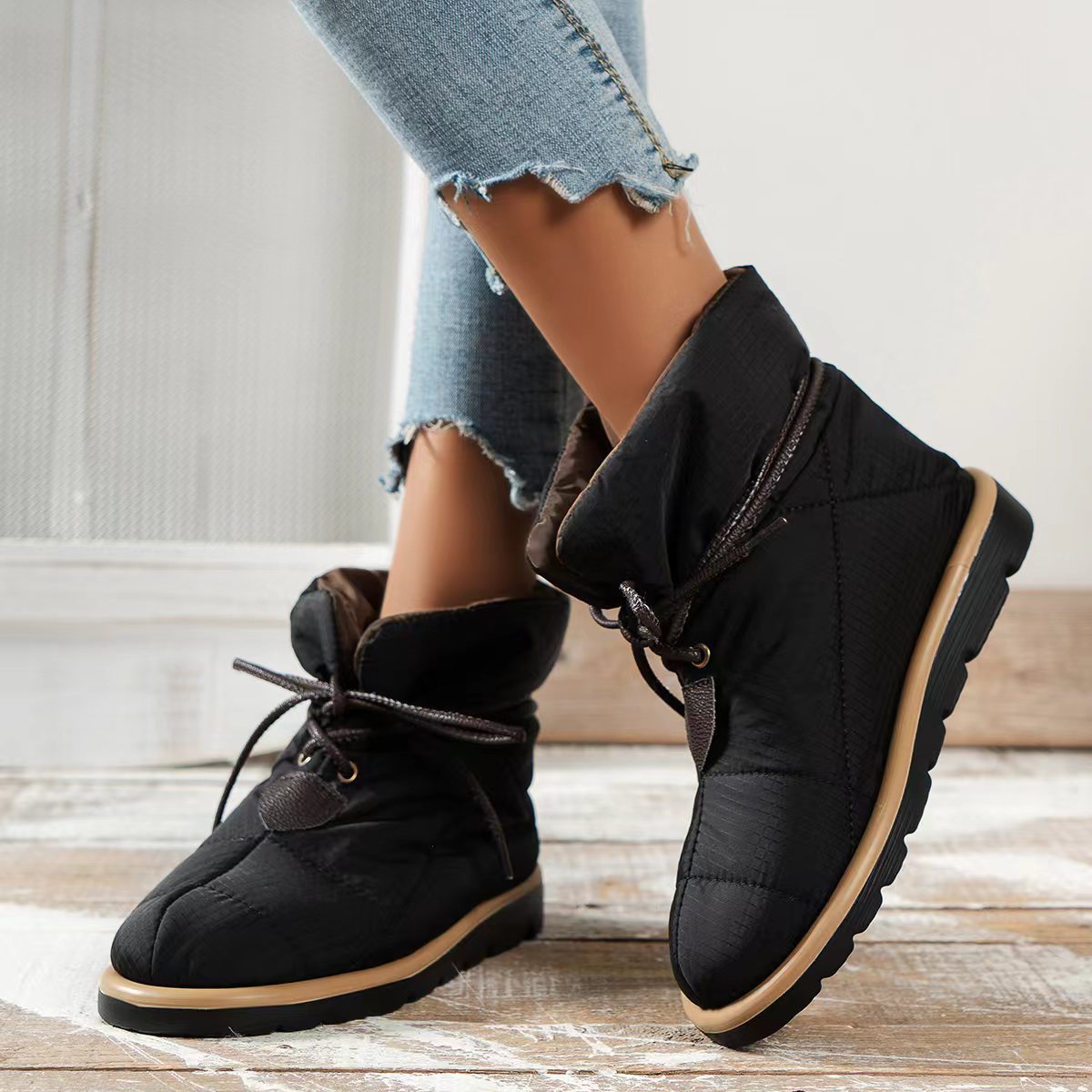 Fashion Simple Flat Bottom Lace-up Bread Boots