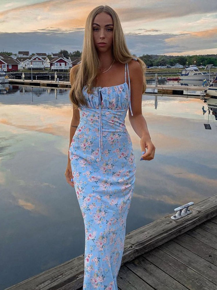 European And American Style Pleated Backless Lace-up Long Skirt