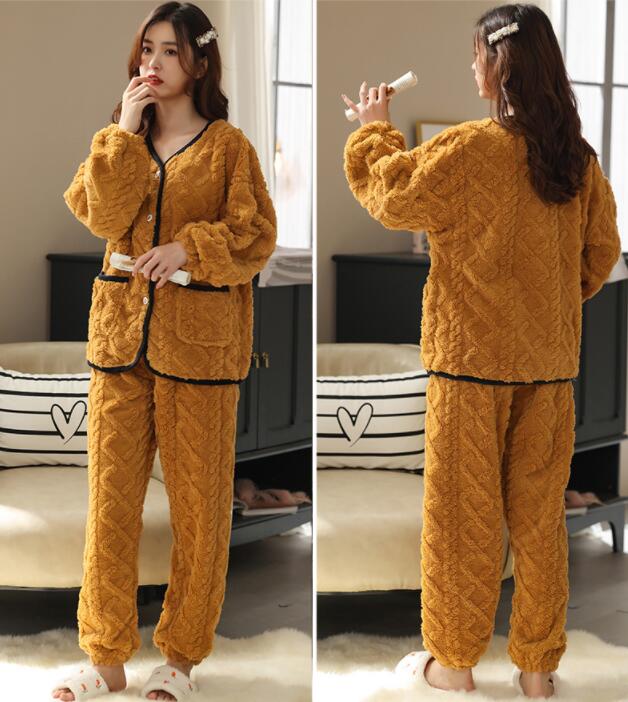 Title 13, Ladies Long-sleeved Flannel Padded Pajamas Home...