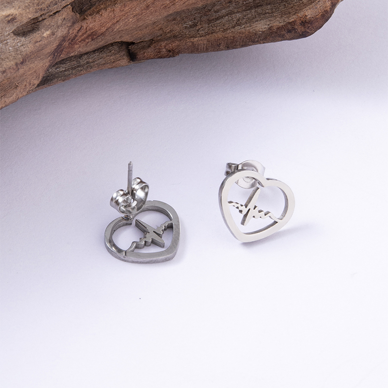 Cardio Lightning Silver Gold Stainless Steel Heart Stud Earrings For Women Girls