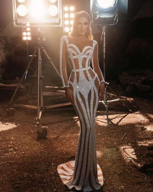 Women's Sprinkled Gold Banquet Dress Package Hip Fishtail Evening Dress White - Shop at LoveMi