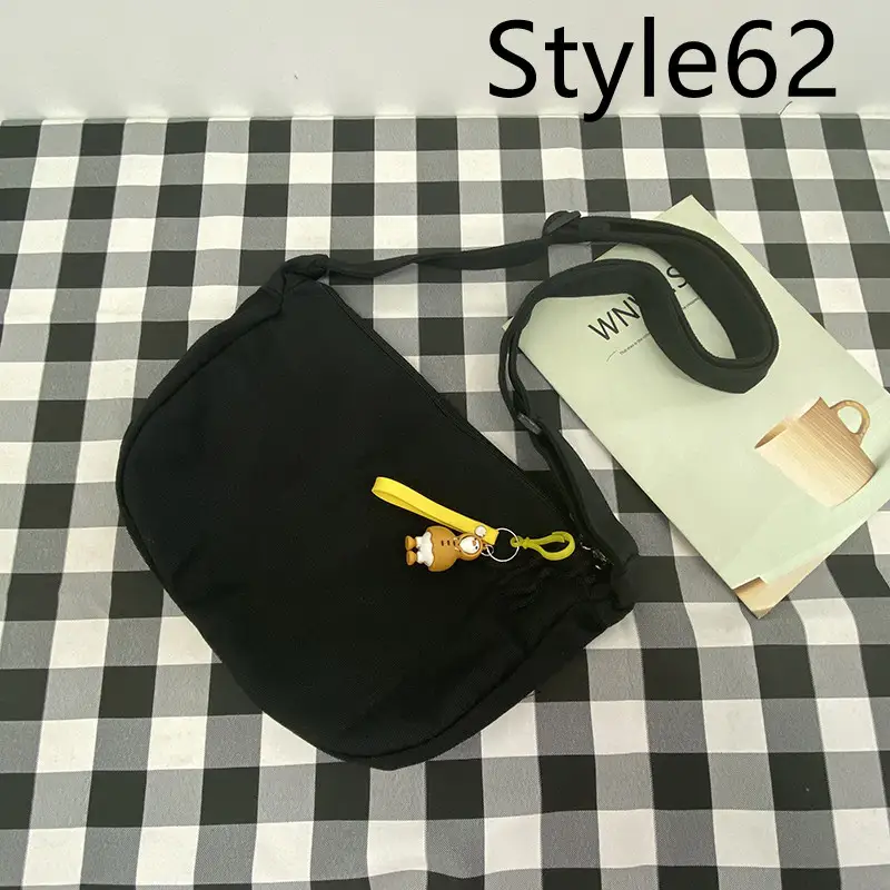 Messenger Bag Men's Canvas Bag Shoulder Bag Boys Light And Versatile Small Satchel