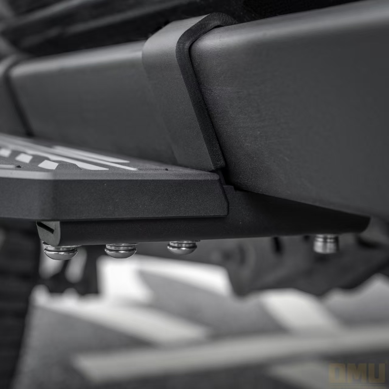 Running Board Side Step For 2021 Ford Bronco 4 Doors With OEM Rock Rails