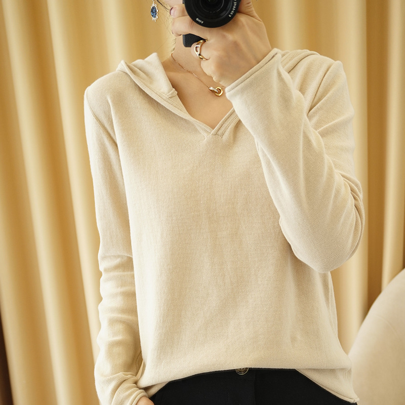 Knitwear Solid Color V-neck Long-sleeved Hoodie Bottoming Shirt Tide