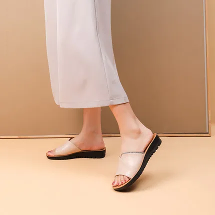Wear Soft Bottom Non slip Middle aged Flat Bottom Middle aged Sandals Beige - Shop at LoveMi