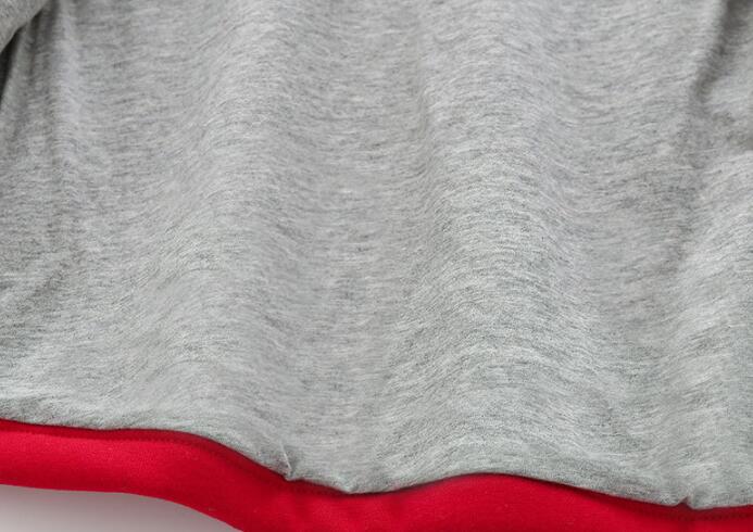 سترة أطفال دافئة سميكة بغطاء رأس بتصميم عصري