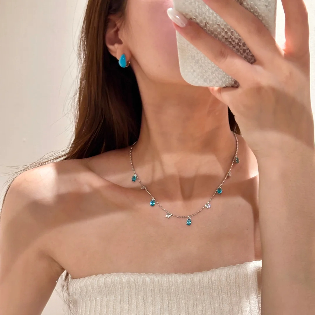 Light Luxury Elegant Clavicle Necklace For Women, Island Story Style Lake Blue & Paraiba Tone Green Simulated Crystal Pendant, Heart Rhinestone Tassel Neck Jewelry — view 5