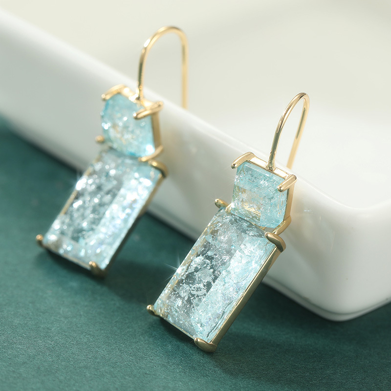 Cercei eleganți din cristal albastru pal Gold Tone Brass Women Party Fashion Jewelry Sparkling Statement