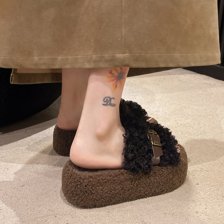 Women's Curly Fur Platform Furry Slippers, 2025 Autumn Winter New Arrival, Outdoor Korean Style Soft Sole Single Strap Cotton Slides