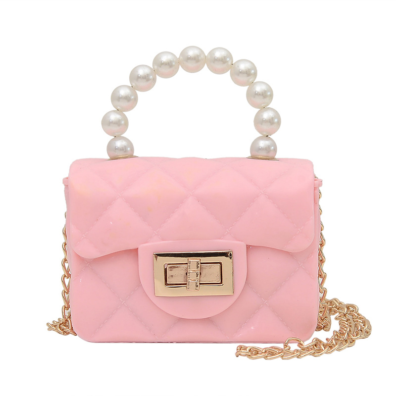 Title 7, Summer New Pearl Hand Chain Small Square Bag