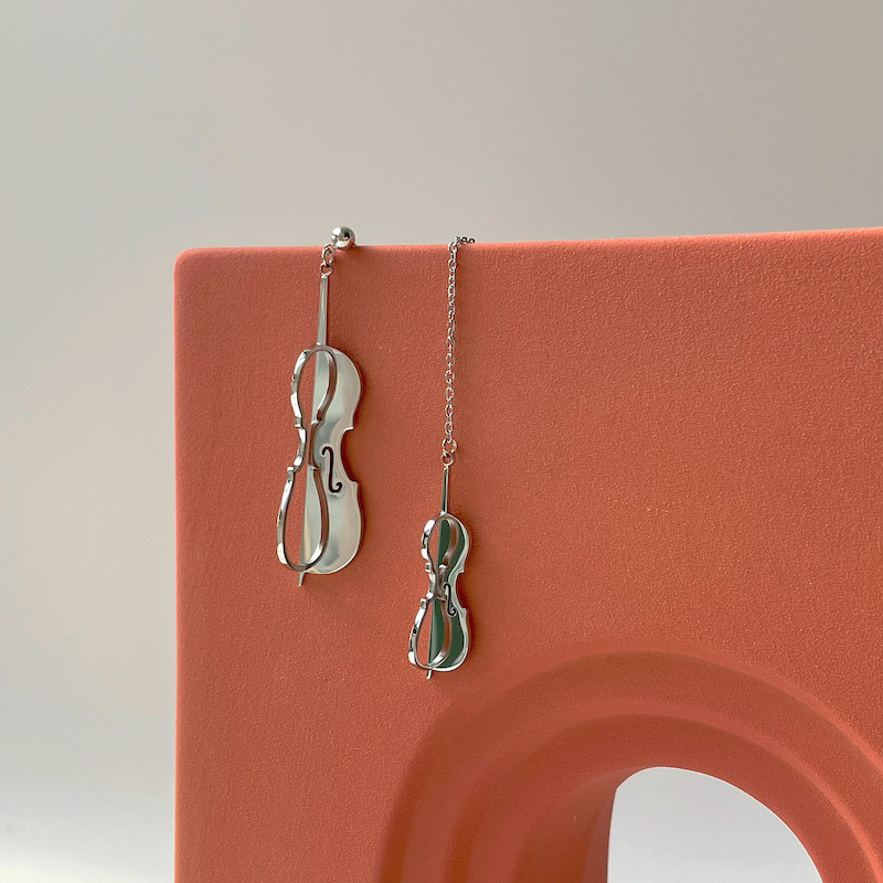 Silver Needle Frigid Style Simple Girl Stud Earrings