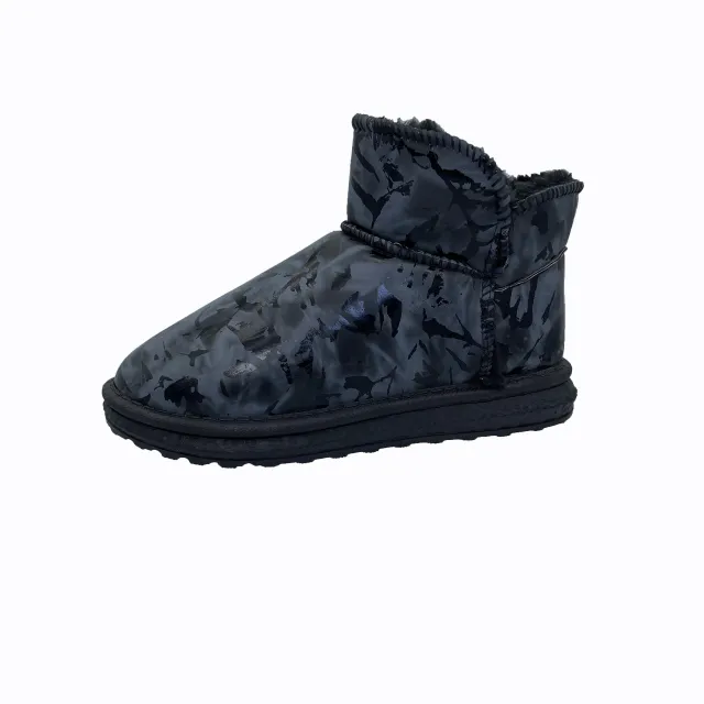 Women's Fashion Padded And Thickened Waterproof Warm Boots Black - Shop at LoveMi