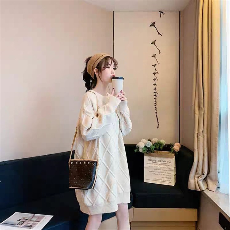 Women's Mid-length Thick Knitted Base Sweater