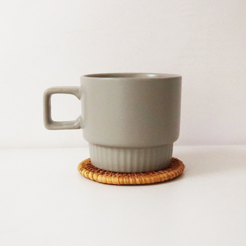 Title 6, Ceramic mug with cover household coffee cup