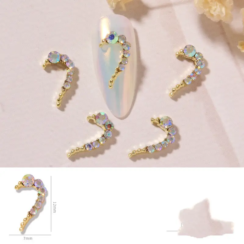 Nail Art DIY Love Heart Alloy Jewelry