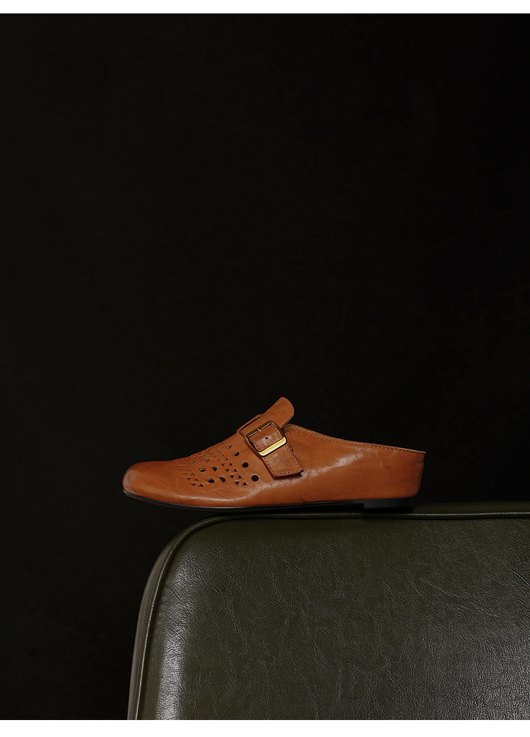 Cowhide Leather Mules – Lifestyle Outdoor – Sarah Express