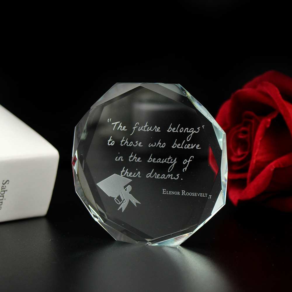 Inner Carved Crystal Paperweight (Transparent-80x80x12MM)