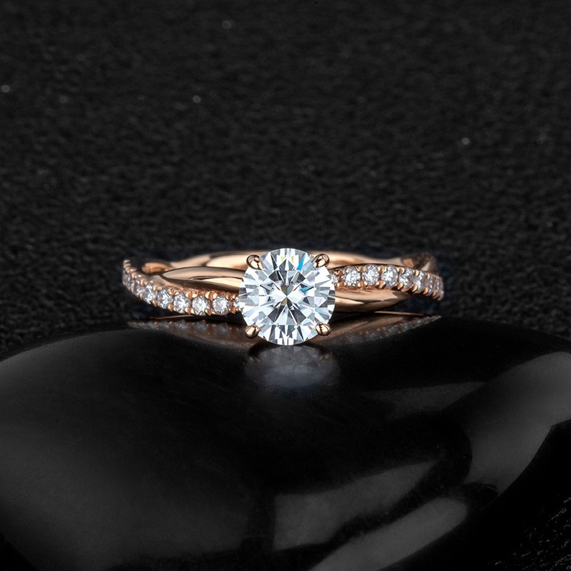 Bague Princesse en Or Rose 18K — Élégance et raffinement - image 2