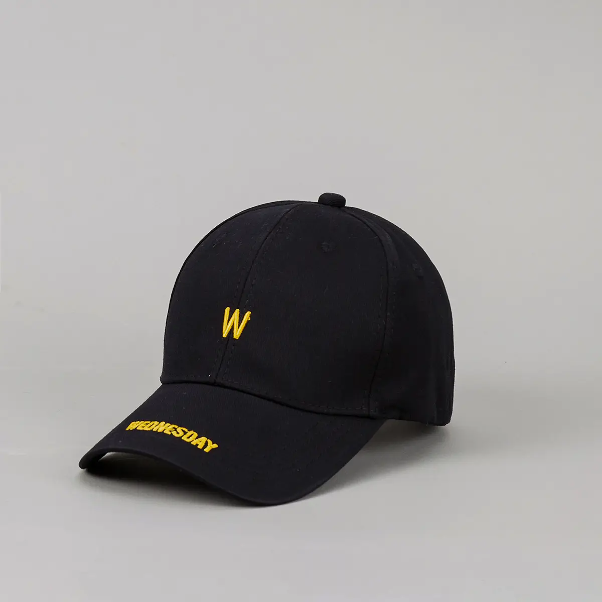 Men's And Women's Solid-color Embroidered Letter Simple And Fashionable Baseball Cap Suitable For Couples' Date, Dinner, Outdoor Outing, Sun Protection Activiti