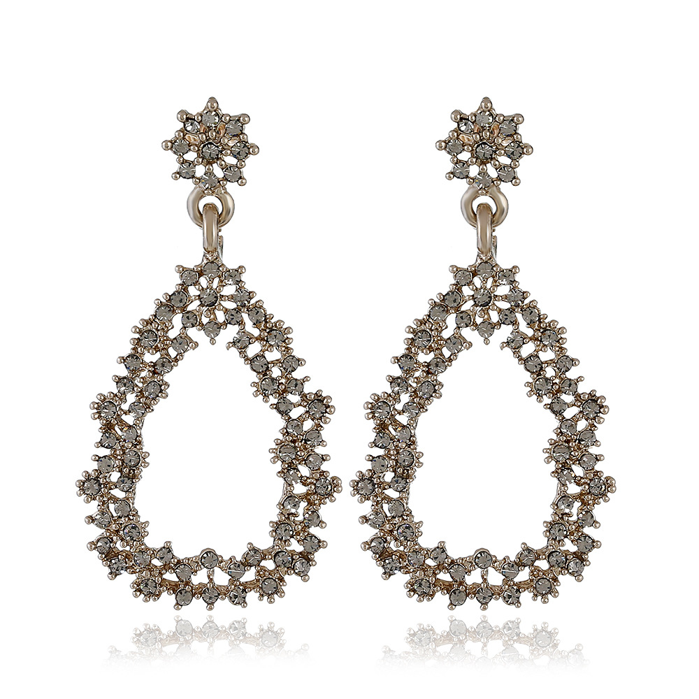 European And American Fashion Retro Diamond Long Tassel Earrings