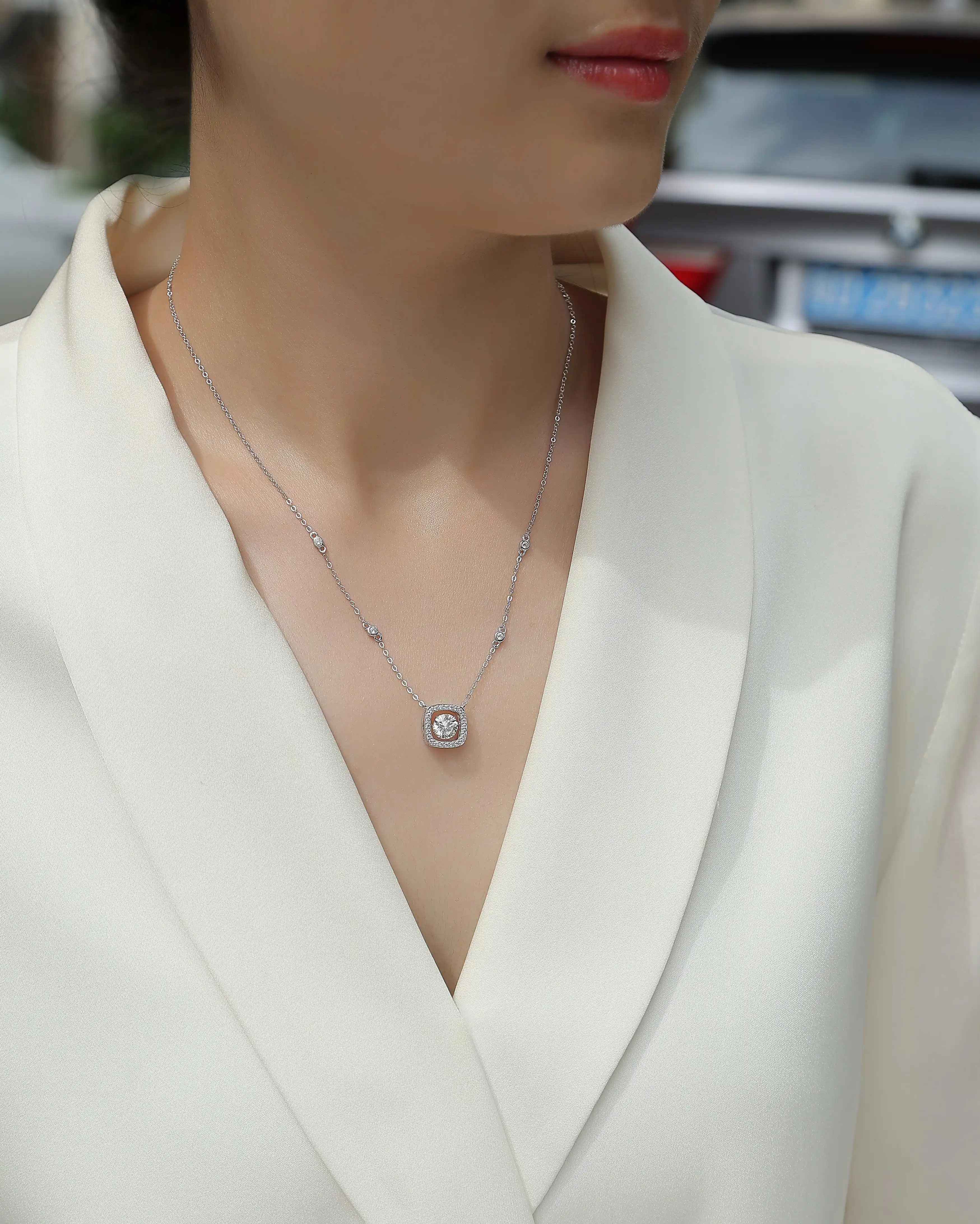 1Sweet - A Fashionable And Luxurious Diamond Jewelry Pendant Set With 1-carat Moissanite S925 Sterling Silver And Platinum Plating Prohibit Tk Sales