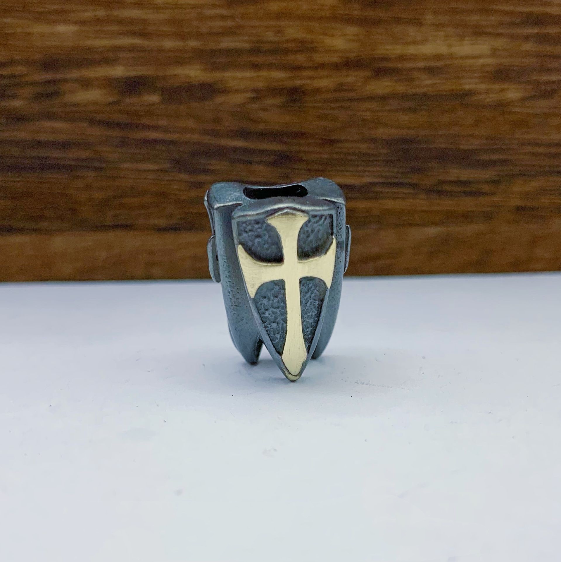 Copper Cross Shield Hand Strap Parachute Cord Pendant Flashlight Pendant Rope Beads Buddha Head Buddha Head Black Brass Version - Shop at LoveMi