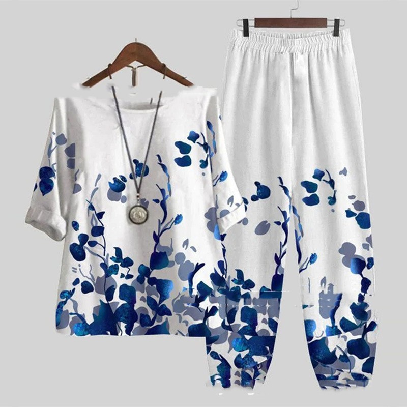 Women's Printed Top And Pants