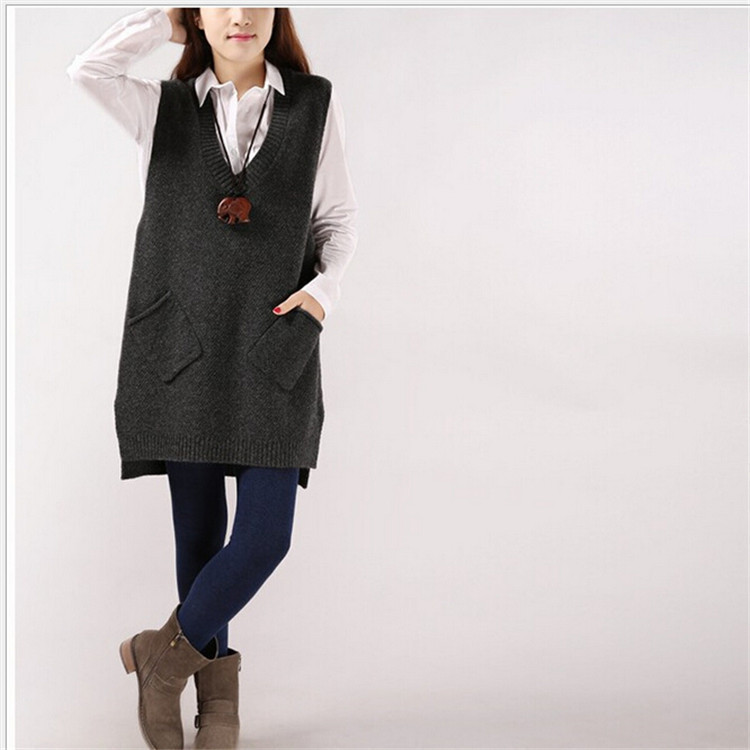 Title 5, V-neck Vest Knit Sleeveless Sweater