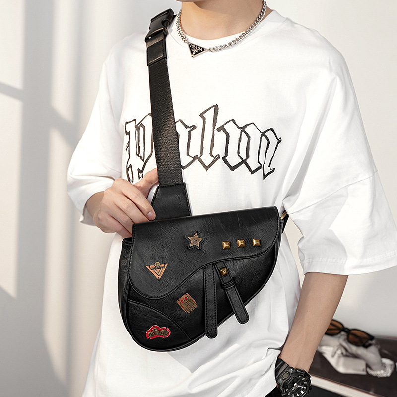 Title 1, Fashion Vintage Saddle Bag Men