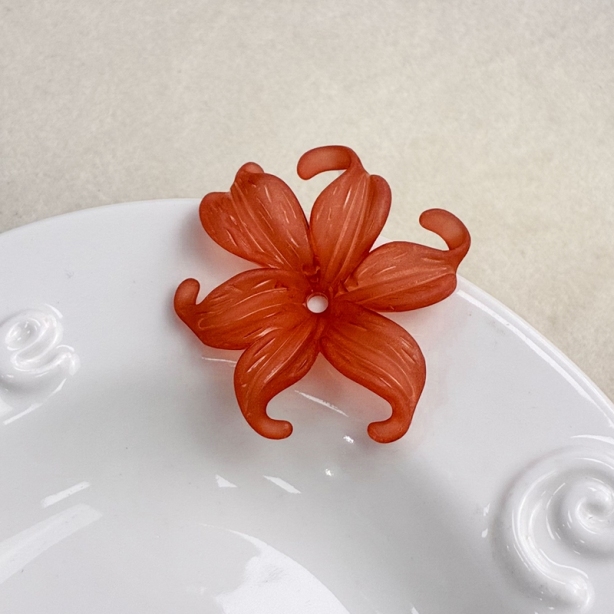 Matte Acrylic Curled Petal Iris Charms, Translucent Frosted Center-Drilled Spacers For DIY Vintage Hair Sticks, Earrings & Pendant Crafts.