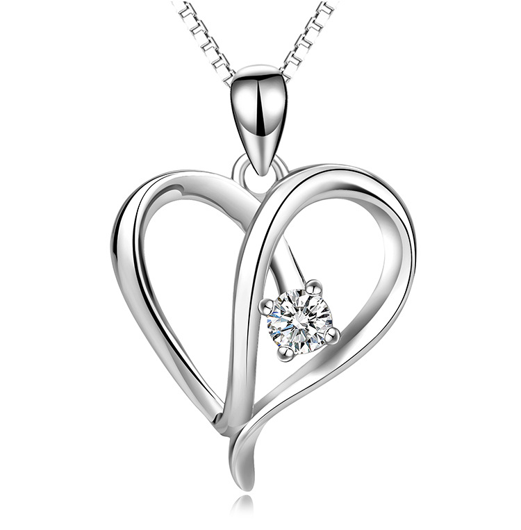 Women's Fashion Sterling Silver Heart-shaped Hollow Jeweled Necklace