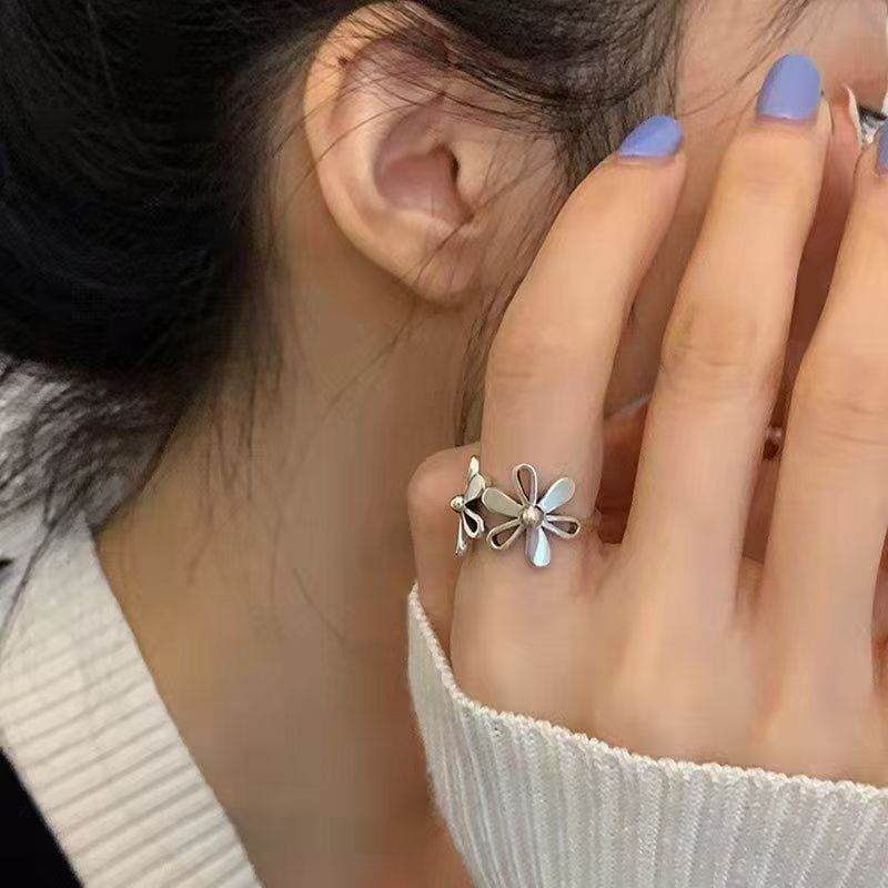 Bohemian Hollow Flower Stainless Steel Ring, Eco-friendly Material, Color Retention, Women's Fashion Jewelry, Personalized All-match & Exaggerated Style