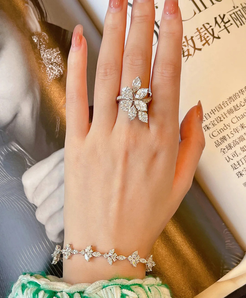 Indifferent Ins Niche Design Light Luxury Sweet Ring