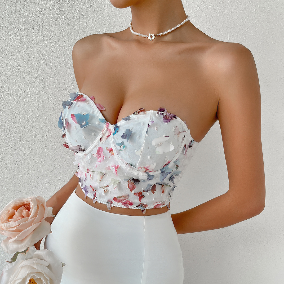 New Lace Mesh Three-dimensional Butterfly Wrap Chest Vest