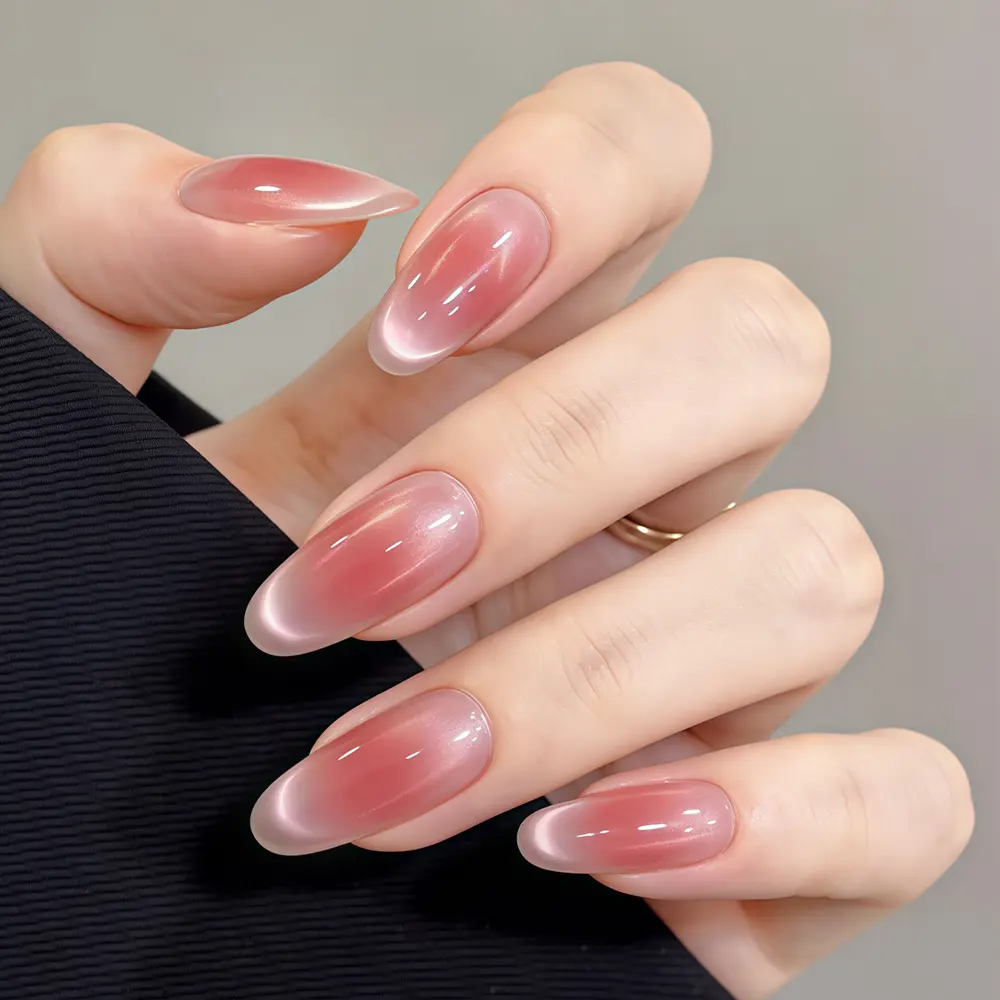 Of Short Oval Artificial Nails