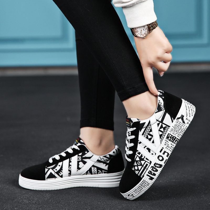 Title 7, New autumn fashion graffiti low-cut canvas shoes