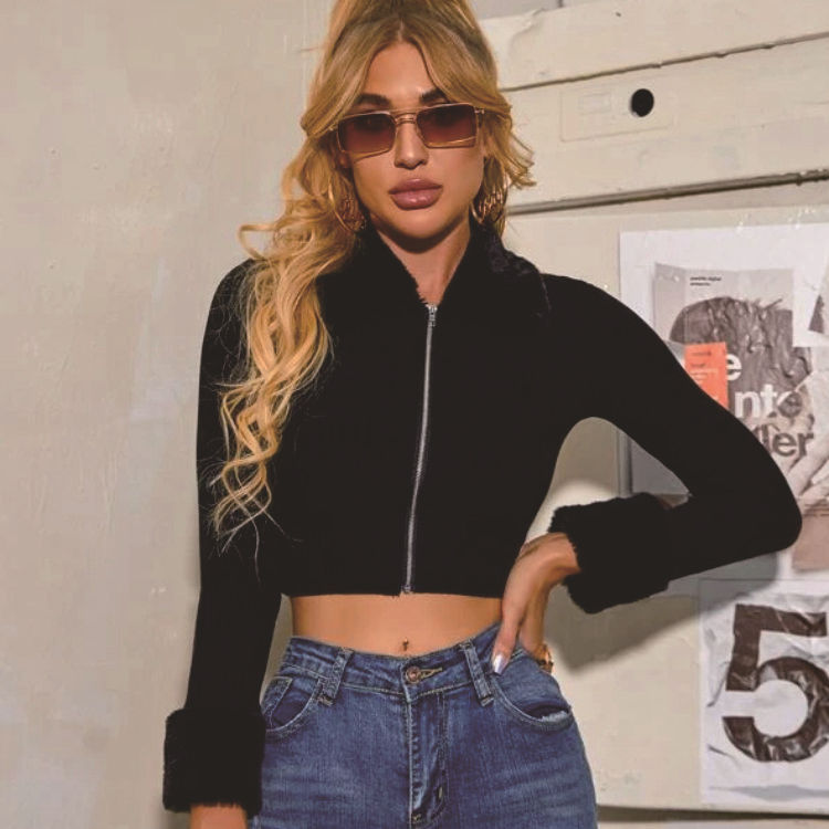 Solid Color Short Turn-up Collar Long-sleeved T-shirt